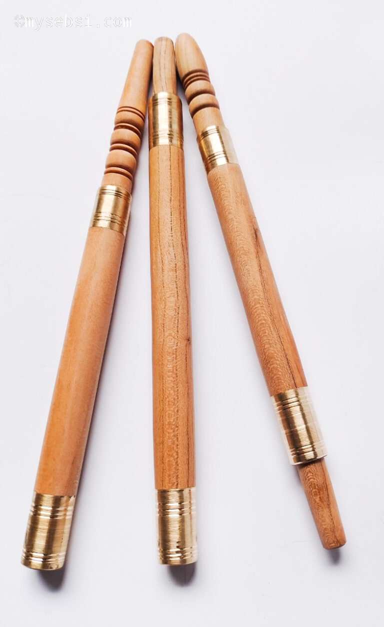 Three slim blond sebsi pipes with brass tips